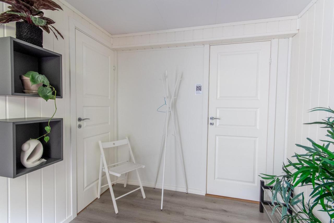 Spacious Two Bedroom Basement Apartment Flåm Dış mekan fotoğraf